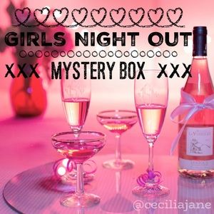 Bundle of fun, flirty clothes